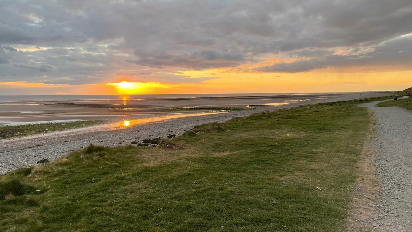 A photograph of a sunset in Barrow taken by one of the walkers